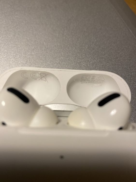 Apple AirPods Pro 1. Gen 3