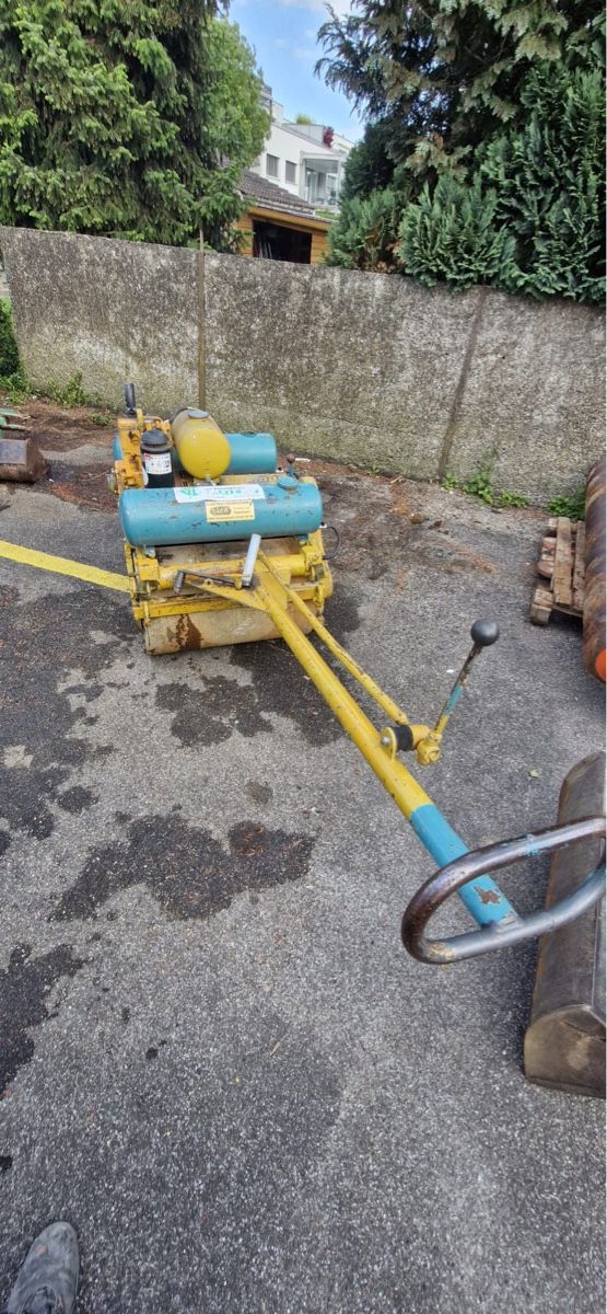 Toutes les machines: Ammann Vibrationswalze – D'occasion à möhlin par platzsimo