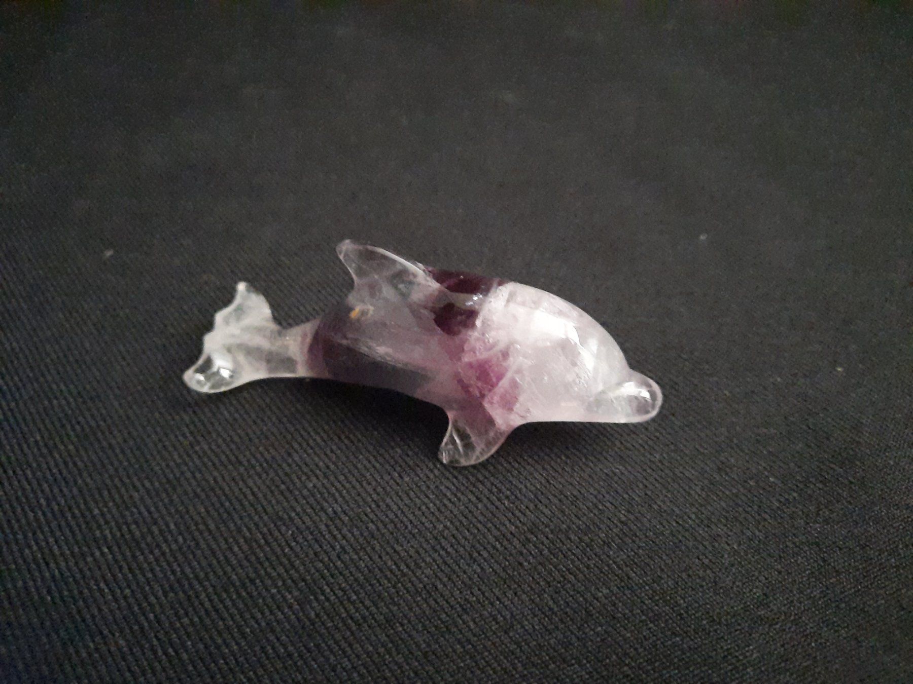 Pietre preziose: Fluorit-Delfin aus Edelstein, ca. 70 mm – Usato da Beinwil am See venduto da Restwert_Beinwil