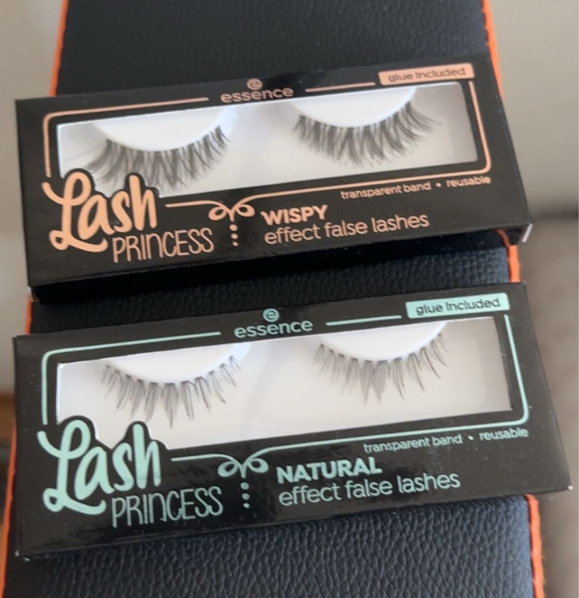Make-up: 2x fake lashes von essence – Nuovo e nell'imballaggio originale da Oftringen venduto da tola19
