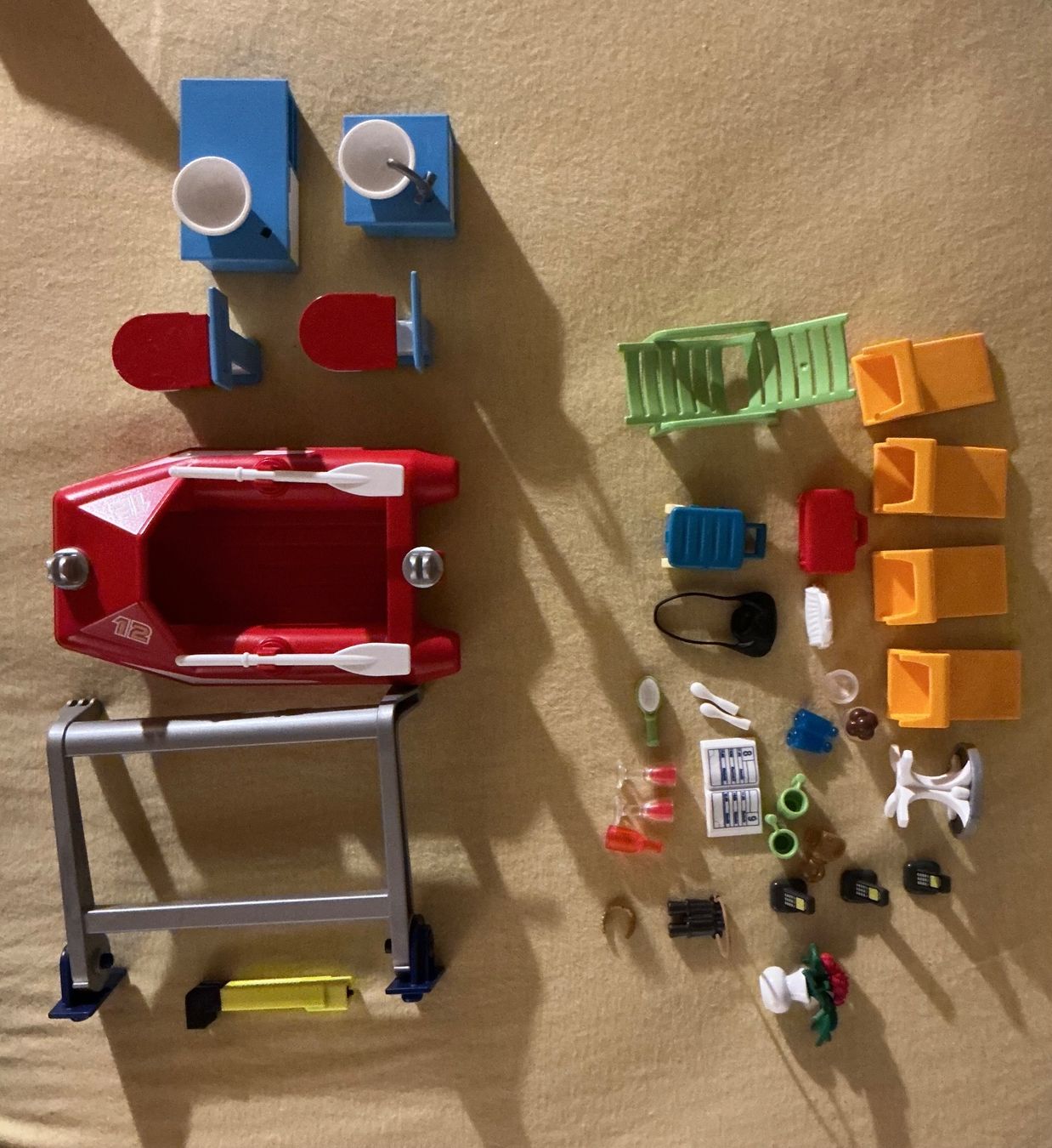 Playmobil Giocattoli: Playmobil Kreuzfahrtschiff – Usato da Stettlen venduto da togram4 4
