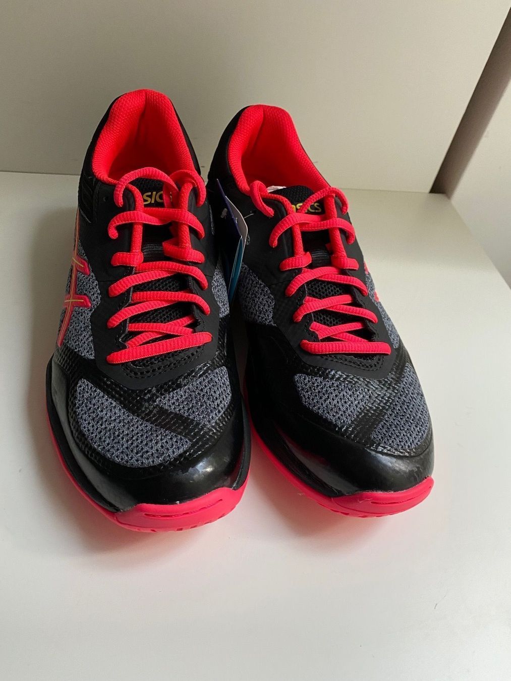 Asics Chaussures femmes: ASICS NETBURNER BALLISTIC FF Volley 39.5 – Neuf avec emballage d'origine à Luzern par falena01 2