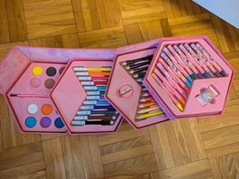 Boîte stylos crayons peinture neocolor Princesses Disney