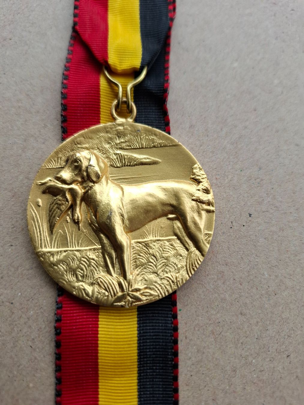 Medaillen: Bern Jäger Jagdhund 1987 (U833) – Gebraucht aus Schwanden GL von Suvorov 1