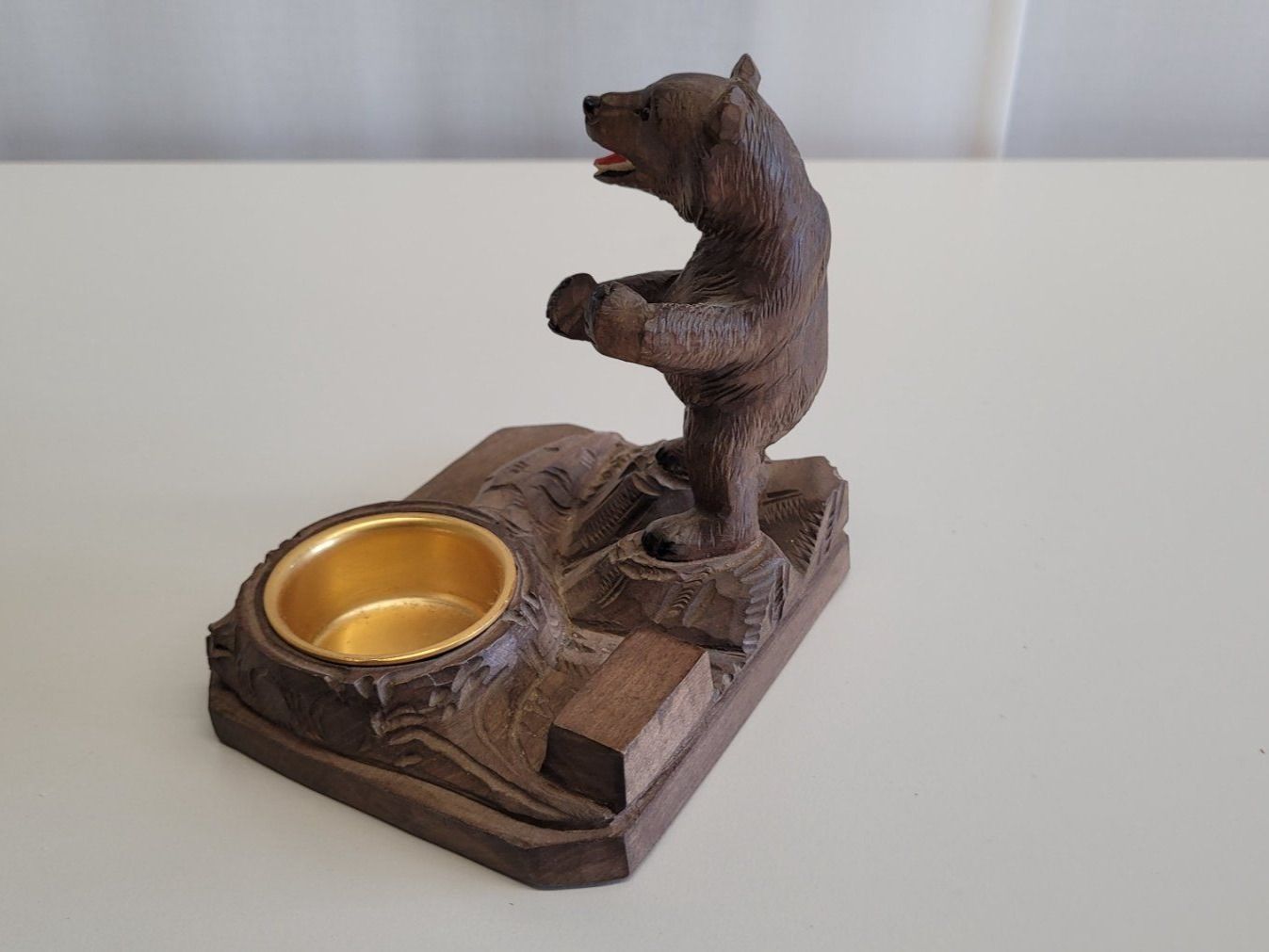 Figurines: Bär, geschnitzt, mit Messingschale – Neuf (Voir description) à Brienz BE par P.Edelweiss 2