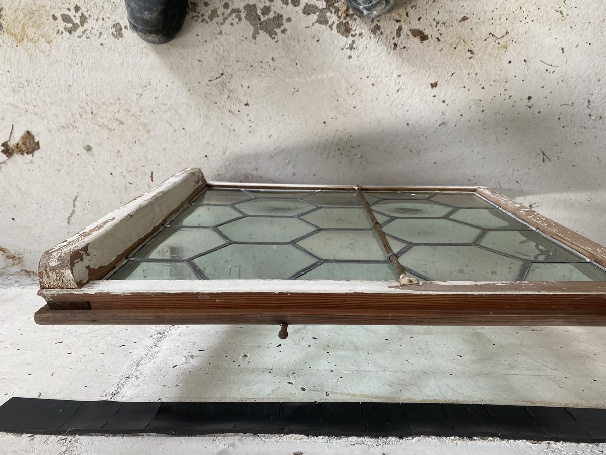 Fenster: Bleiglasfenster schönes altes Fenster  – Gebraucht aus Mosnang von Goldwasser 3