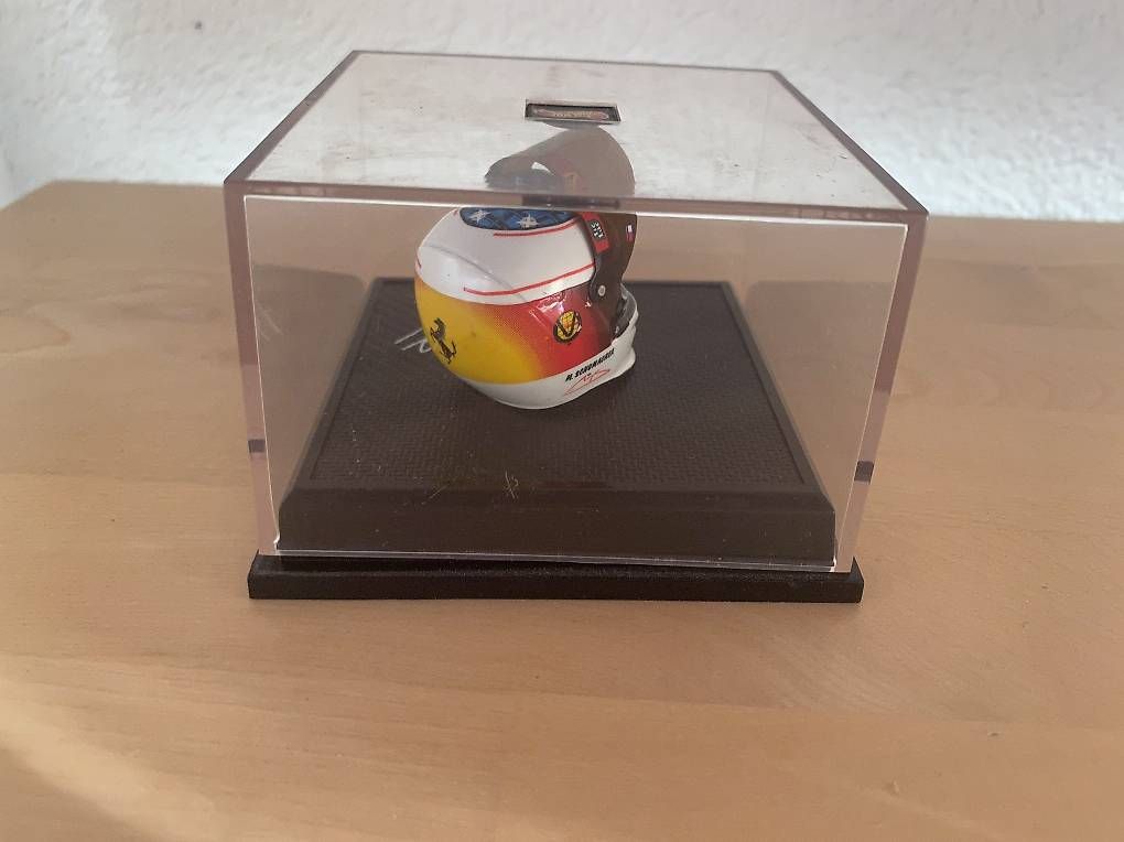Modellautos: Michael Schumacher Helm 1999 1:8 – Gebraucht aus Winterthur von bungy192 3