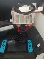 Nintendo Switch V2 Komplett-Set 2019 viel Zubehör, Handgriff