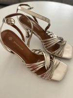 Sandals Promod metallic gold size 40 EU good condition