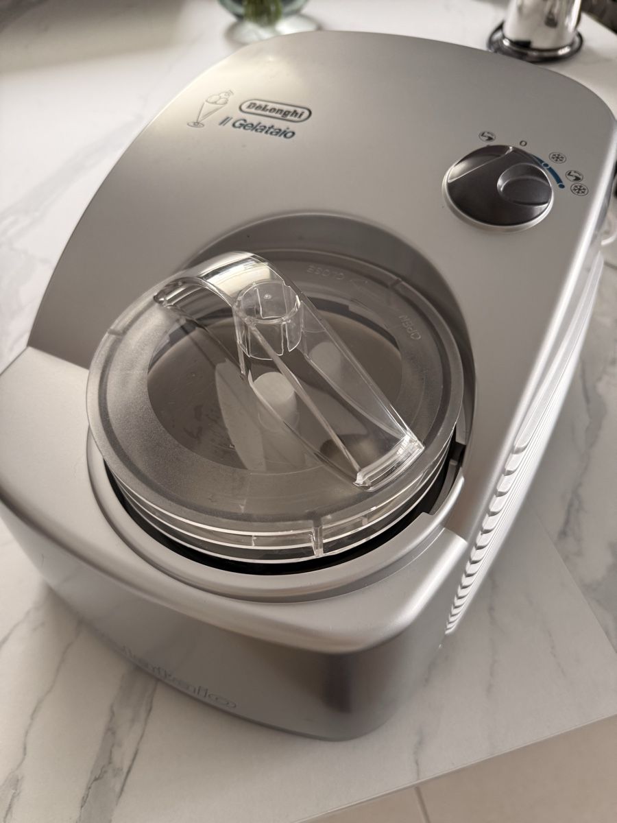 De'Longhi Elettrodomestici da cucina: Machine à glace De’Longhi – Usato da Henniez venduto da Clochete