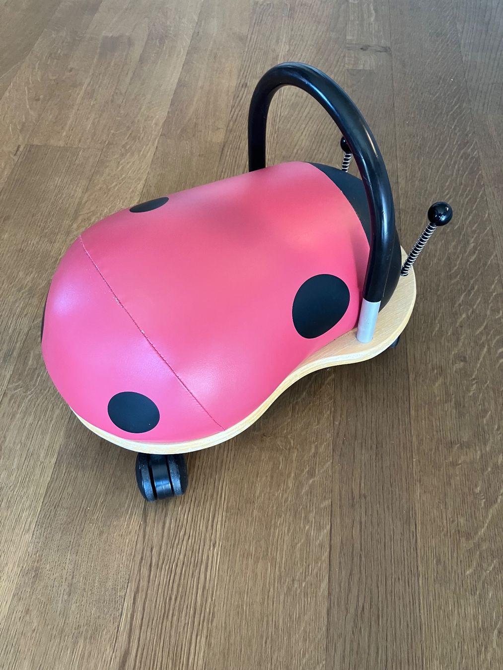 Véhicules pour enfants: Wheely Bug Marienkäfer – D'occasion à Zürich par gintonic08 1