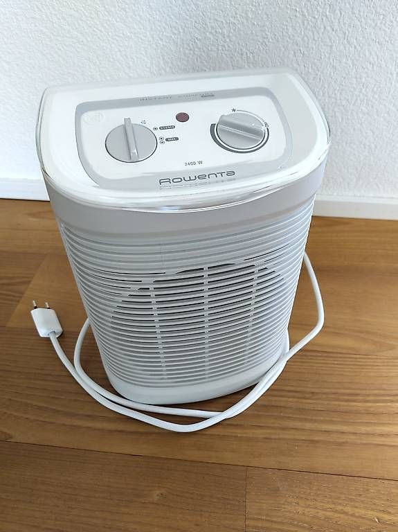 Rowenta Radiatori: Heizofen Rowenta Instant Comfort Aqua – Usato da Erlinsbach SO venduto da Fluegepilzli