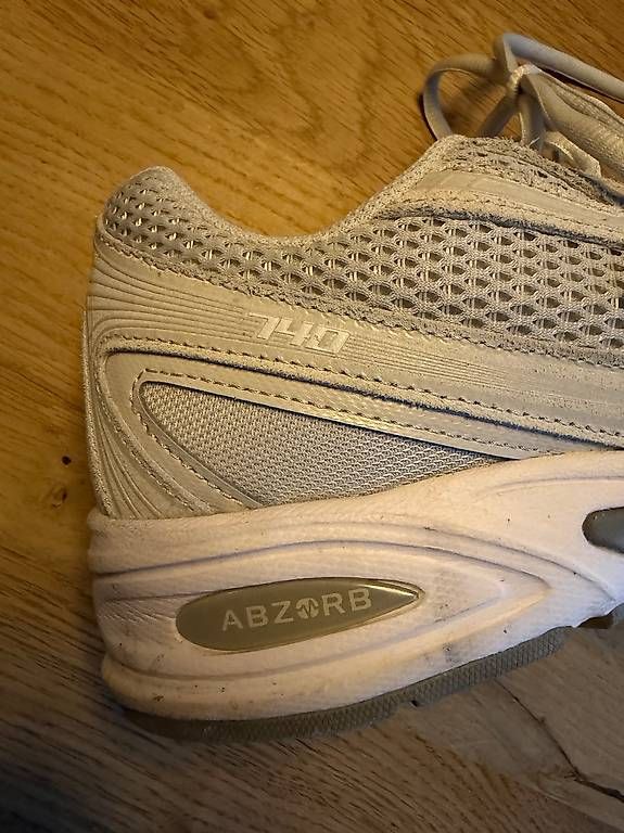 Scarpe da donna: New Balance 740  – Usato da Therwil venduto da ste_cs6w 2