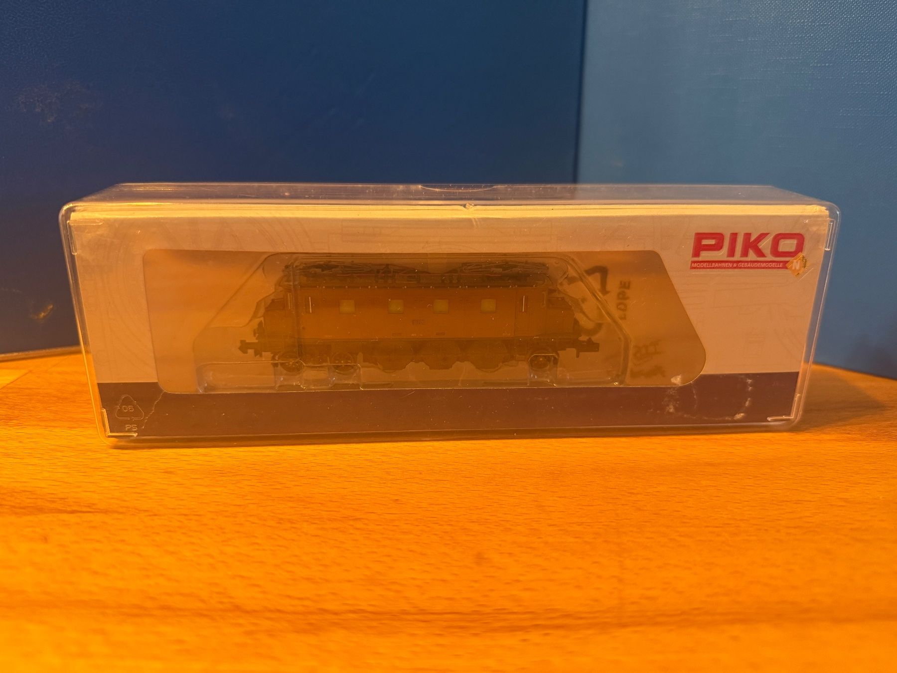 Piko Modelleisenbahnen: PIKO Ae 3/6 I in Braun – Gebraucht aus Diemtigen von Mpsj4 2