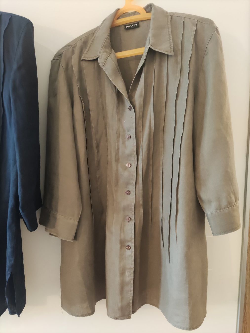 Gerry Weber Camicette: Gerry Weber Leinen Lang - Bluse olive – Usato da Solothurn venduto da Csw1