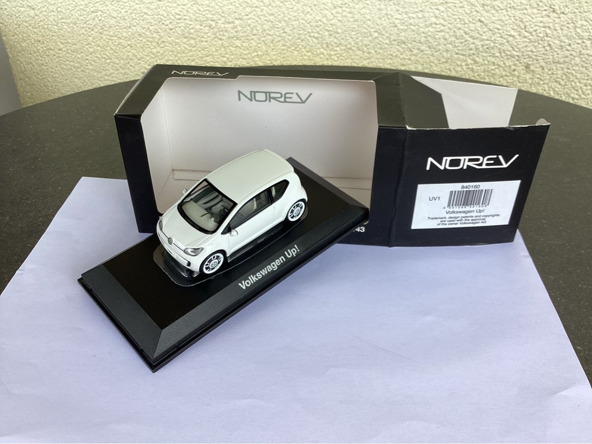 Volkswagen Voitures modèles: VW Up! – Neuf avec emballage d'origine à Flawil par Imperiosud