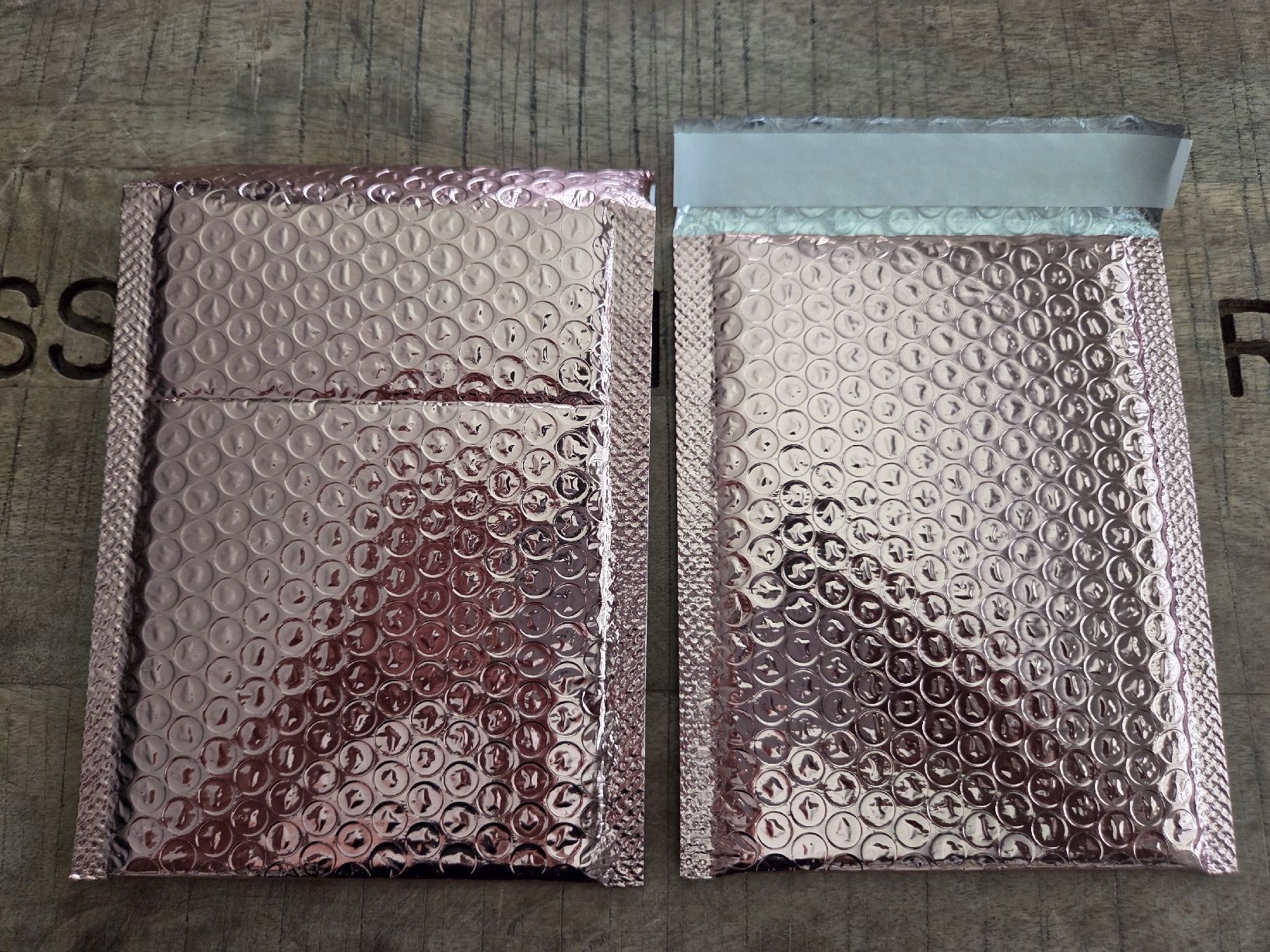 Buste & buste per spedizione: 6 Stück Luftpolsterkuvert roségold – Nuovo (secondo la descrizione) da Kriens venduto da Nats1