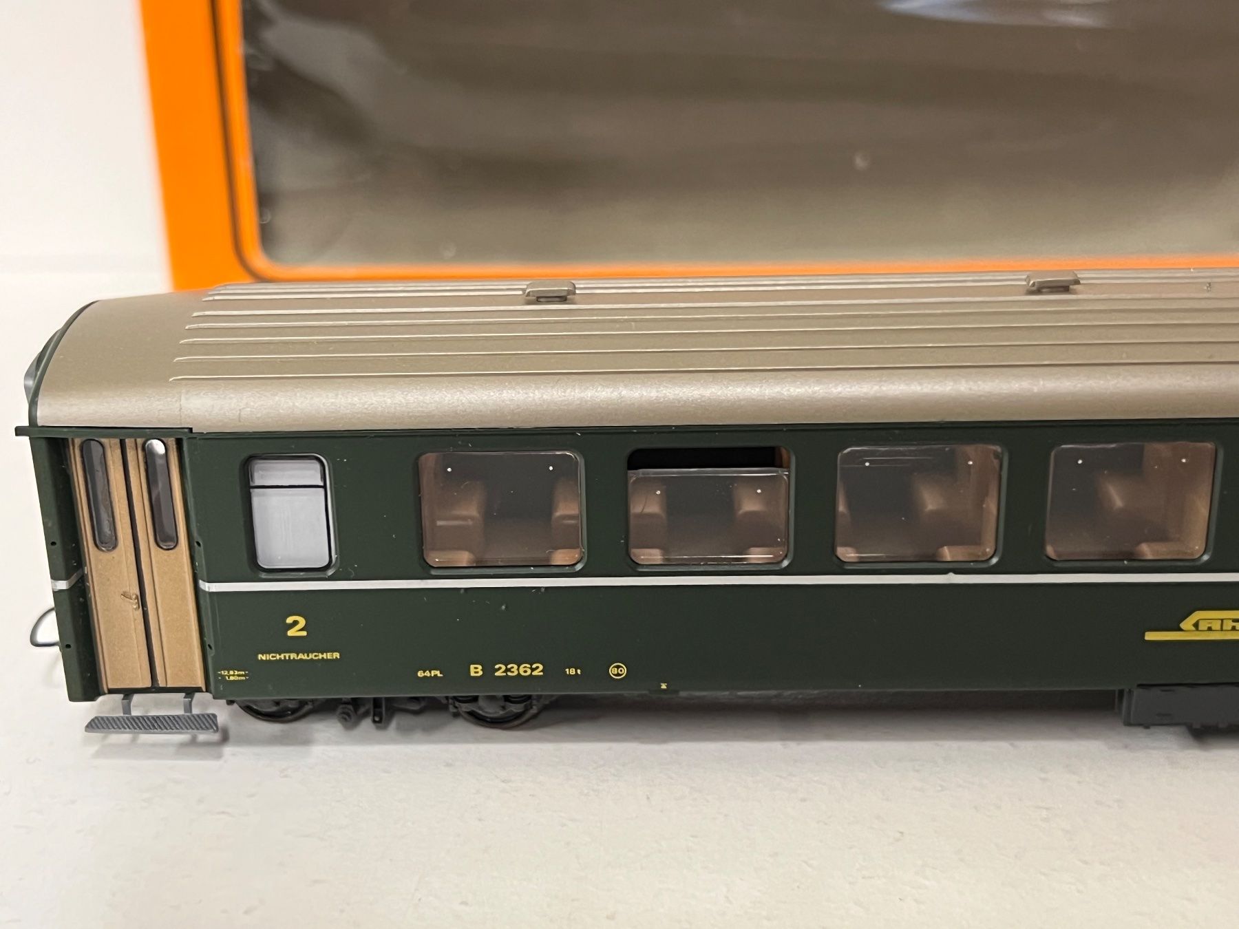 Bemo Modelleisenbahnen: Bemo 3250 RhB B 2362 Personenwagen – Neu (gemäss Beschreibung) aus Neuenhof von ludovicco 1
