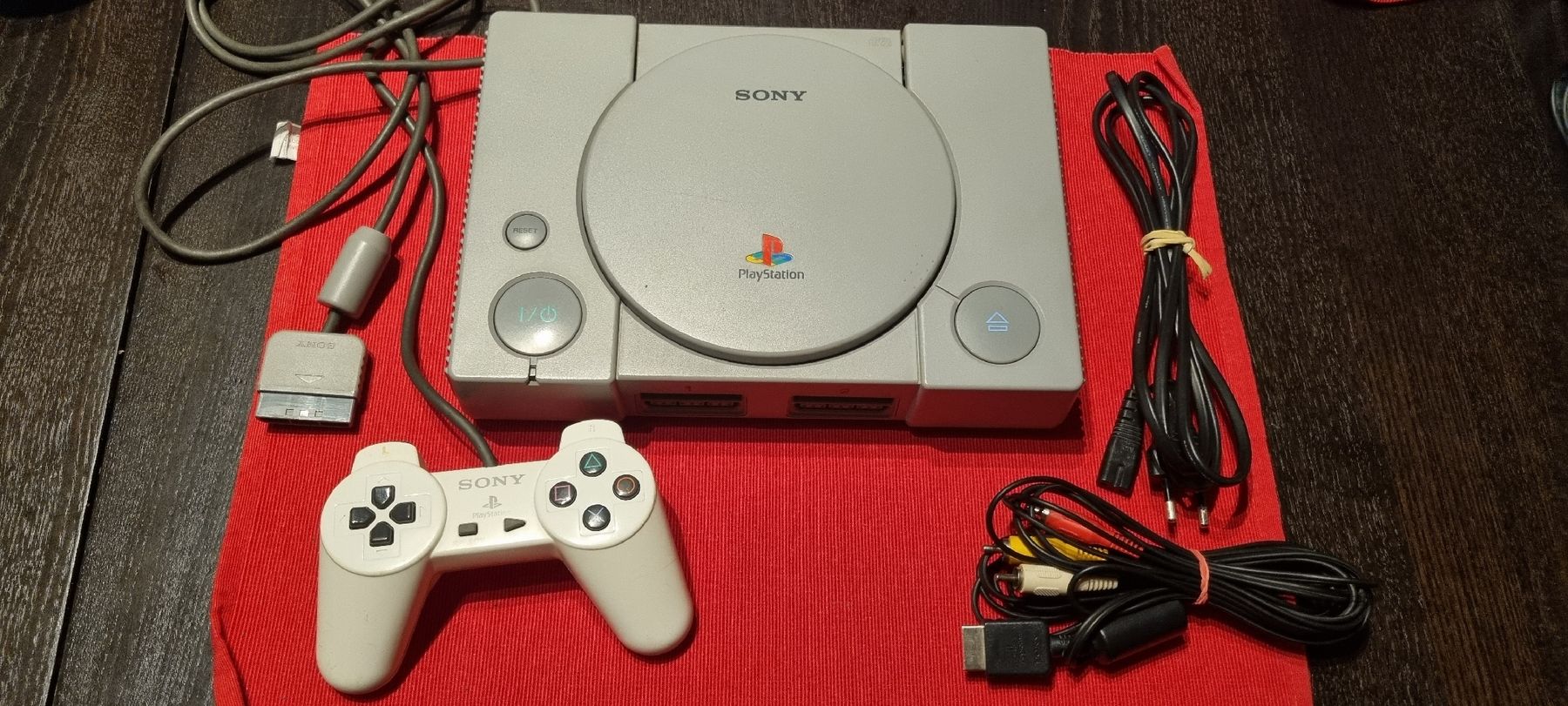 Sony Console: Sony PlayStation (PS1) Console - Great Condition! – Usato da Allschwil venduto da NDSS9483