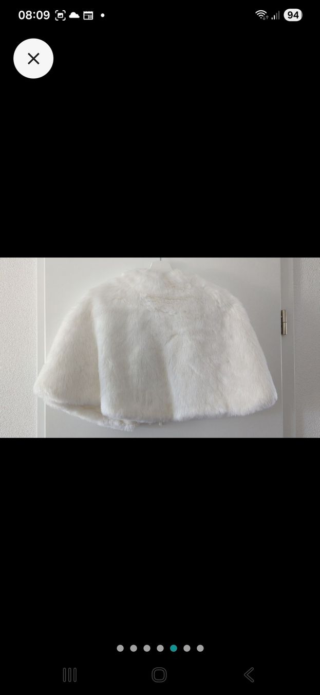 Altro in Moda donna: Wunderschönes, flauschiges Cape in Creme -Weiss – Usato da Windisch venduto da ver_nly5 4