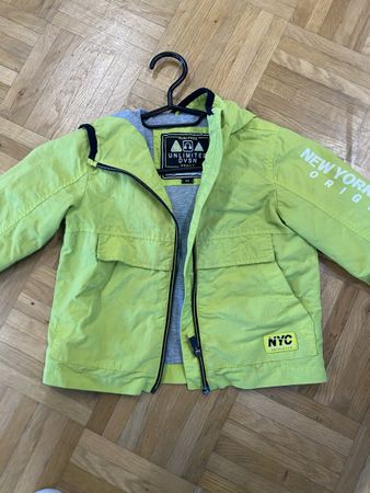 Kinder Jacke Grösse 92 guter Zustand