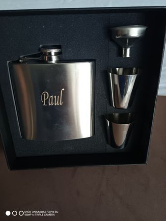 Taschenflasche Edelstahl Set Flachmann Trichter Becher Paul