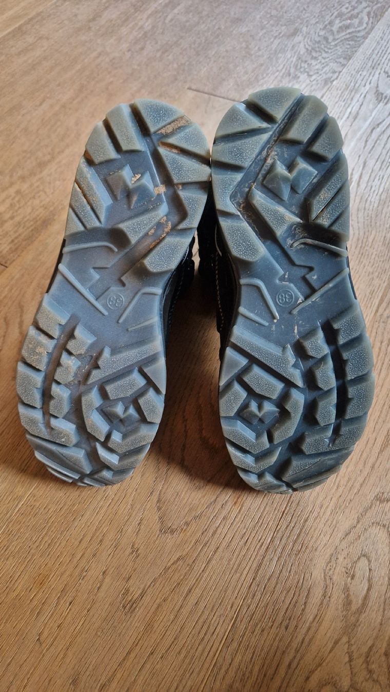 Schuhe für Jungen: Winterschuhe gr.38 – Gebraucht aus Mülligen von Dela19 3