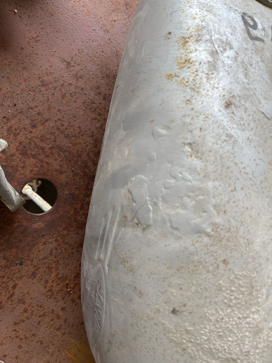 Jawa Tutti i ricambio per moto: Jawa Oldtimer Teile Konvolut - Tank, Ständer, Embleme – Usato da Schötz venduto da RcK1994 4