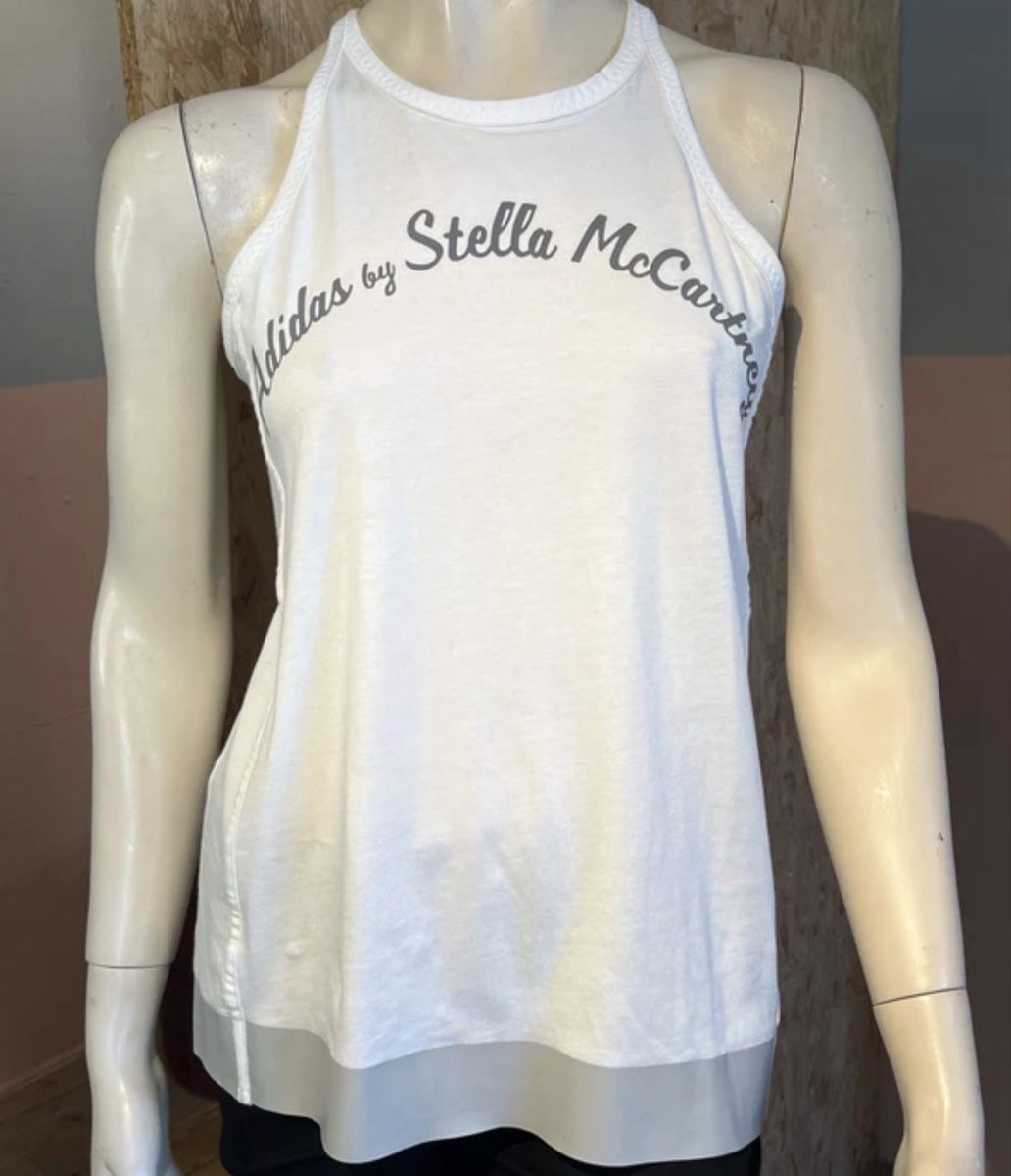 Stella McCartney T-shirt: Débardeur Adidas by Stella McCartney - Taille S – Nuovo (secondo la descrizione) da Delémont venduto da Ma_LoU.01