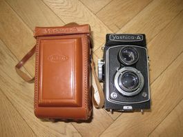 Yashica-A Mittelformat Kamera, Top Zustand, 2 äugig,Vintage!