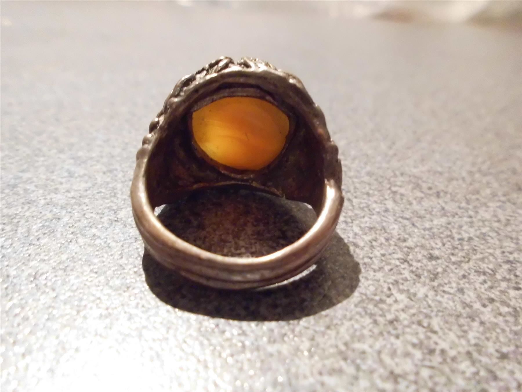 Ringe: Ring, broncefarbig, weisser/gelblicher – Gebraucht aus Zürich von abraxas1291 1