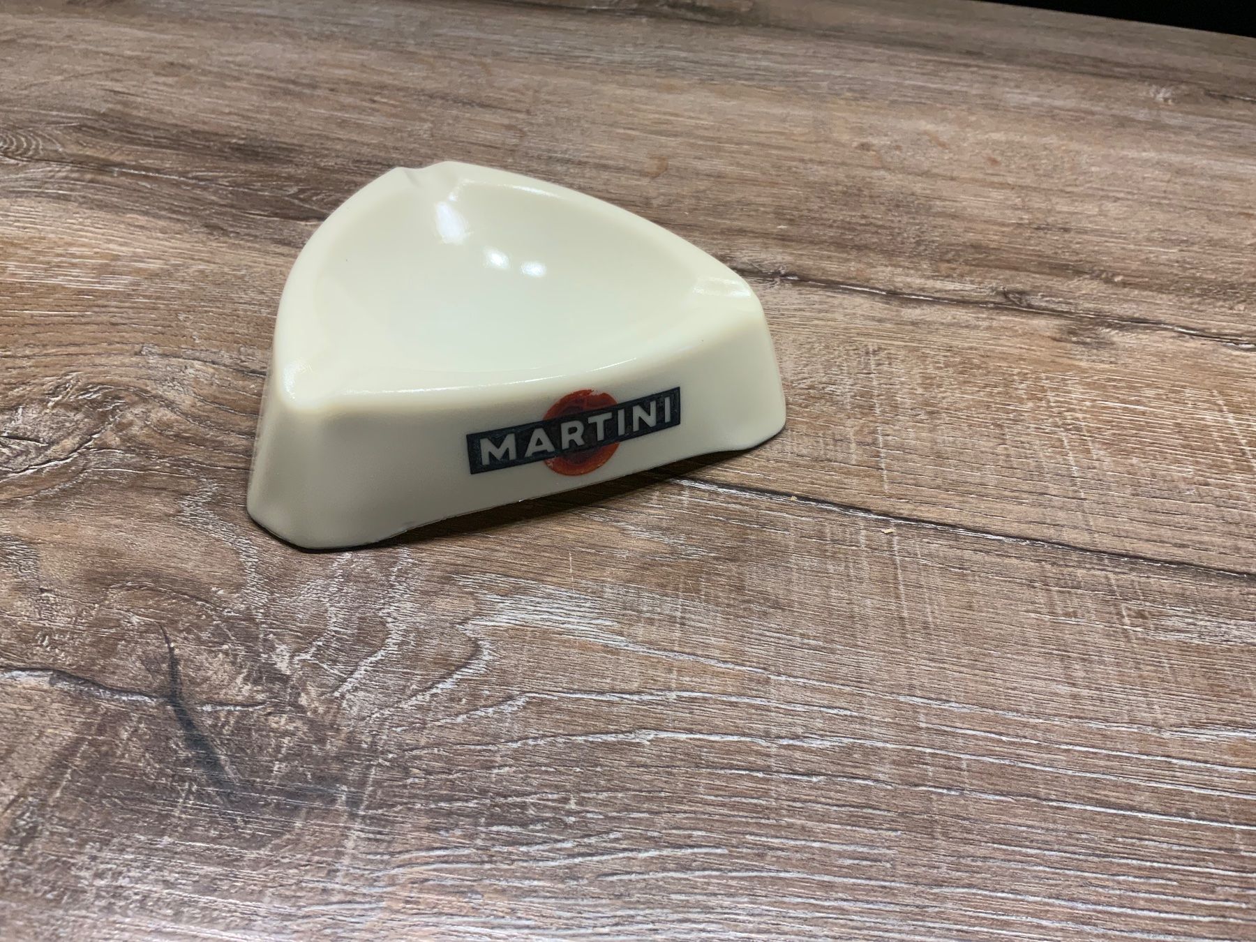 Martini Portacenere: Aschenbecher Martini – Usato da Willisau venduto da Minali