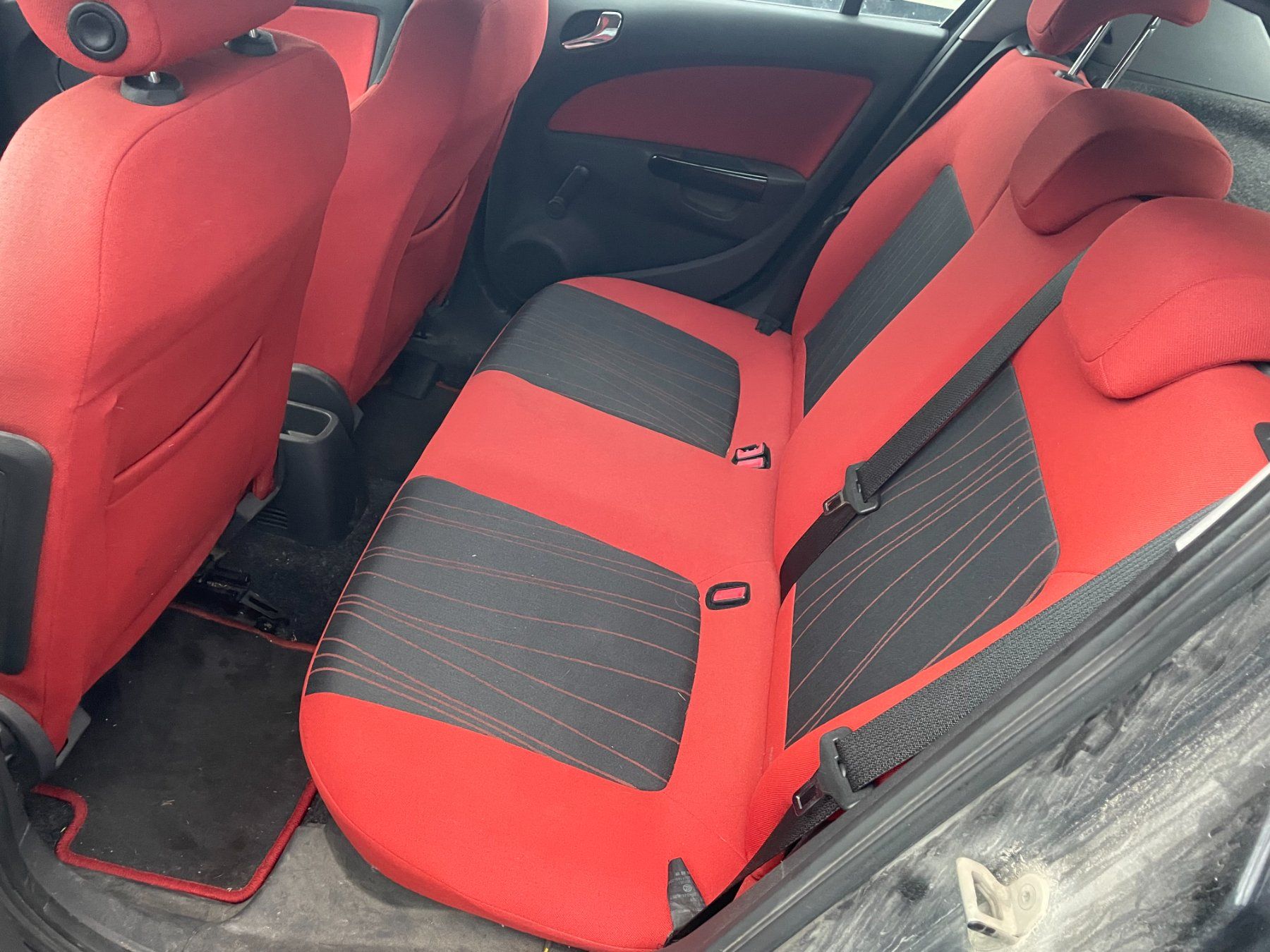 Opel Automobili: Opel Corsa 1.4 benzin – Usato da Bilten venduto da Mie_fbx9 5