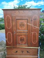Antiker Schrank