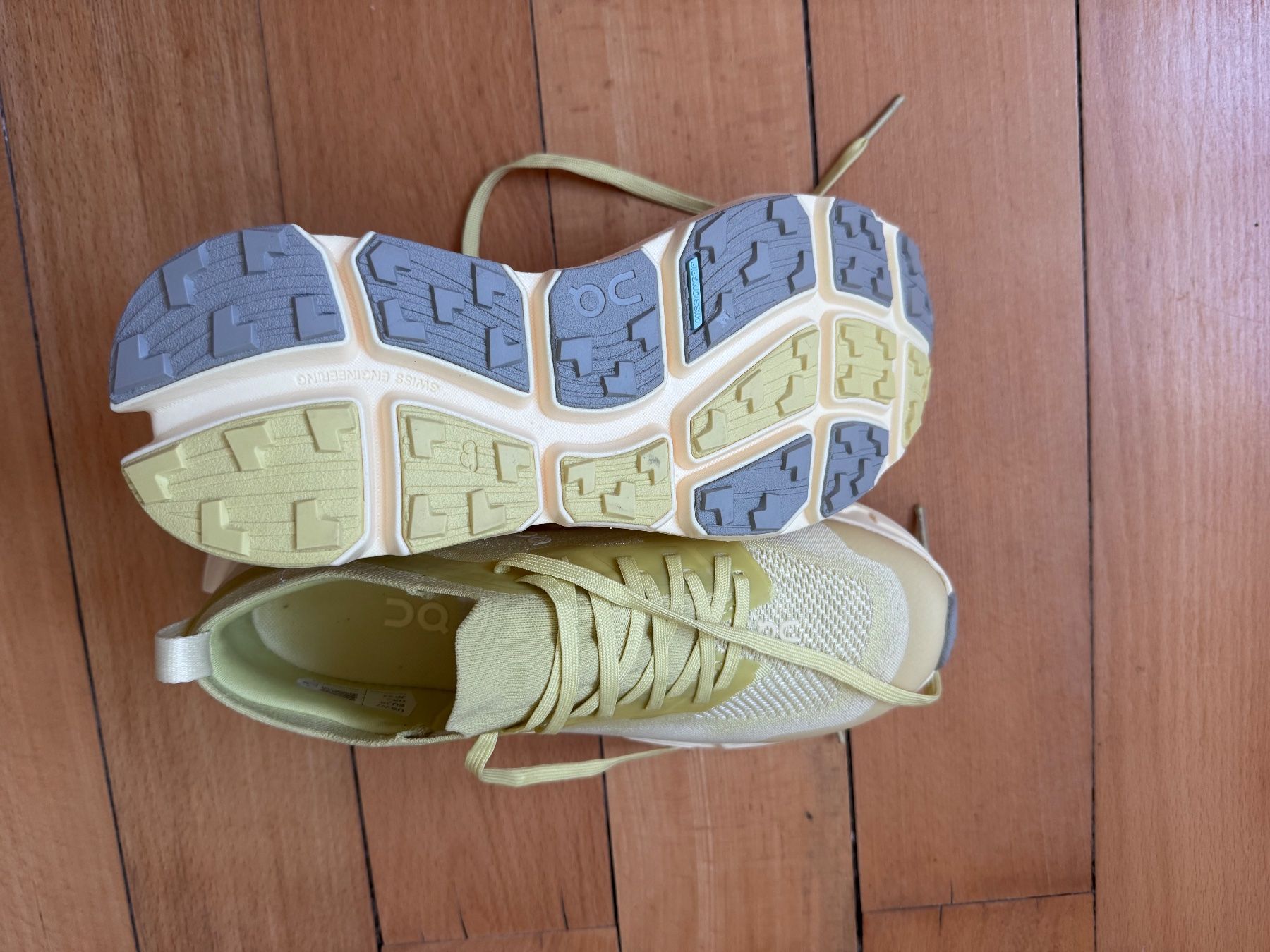 Scarpe da donna: On Running Cloudsoma gelb neu – Nuovo (secondo la descrizione) da Männedorf venduto da Phiamouse81 2