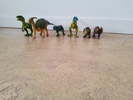 Sechs Schleich Dinosaurier