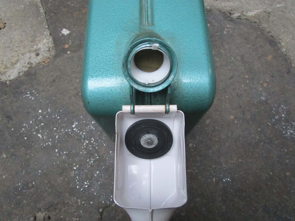 Benzinkanister: Oldtimer Benzinkanister 10 L – Gebraucht aus Arlesheim von Prohof 5