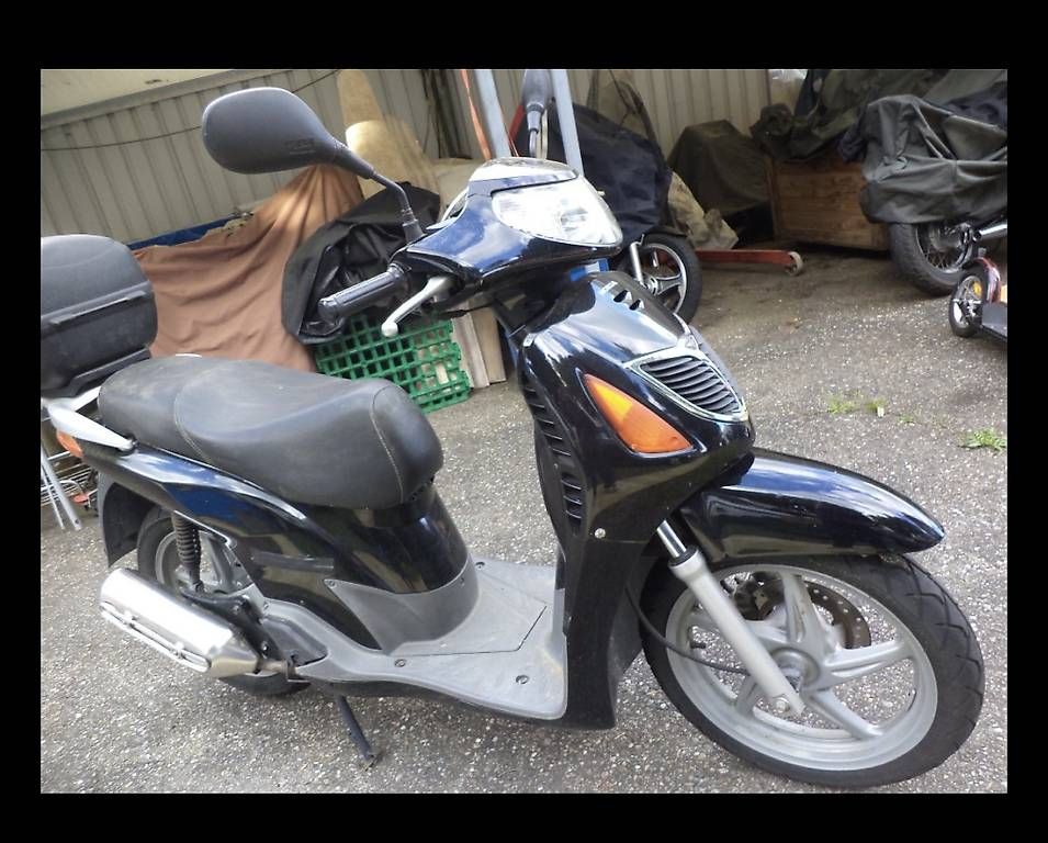 Route: Honda SH125 JG. 2003 Roller – D'occasion à Zürich par leo_t9sr 1