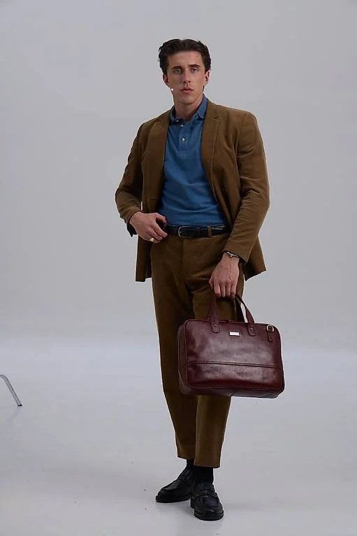 Koffer & Taschen: Laptoptasche Leder, unisex in Bordeaux – Neu und originalverpackt aus Bözberg von sojana 3