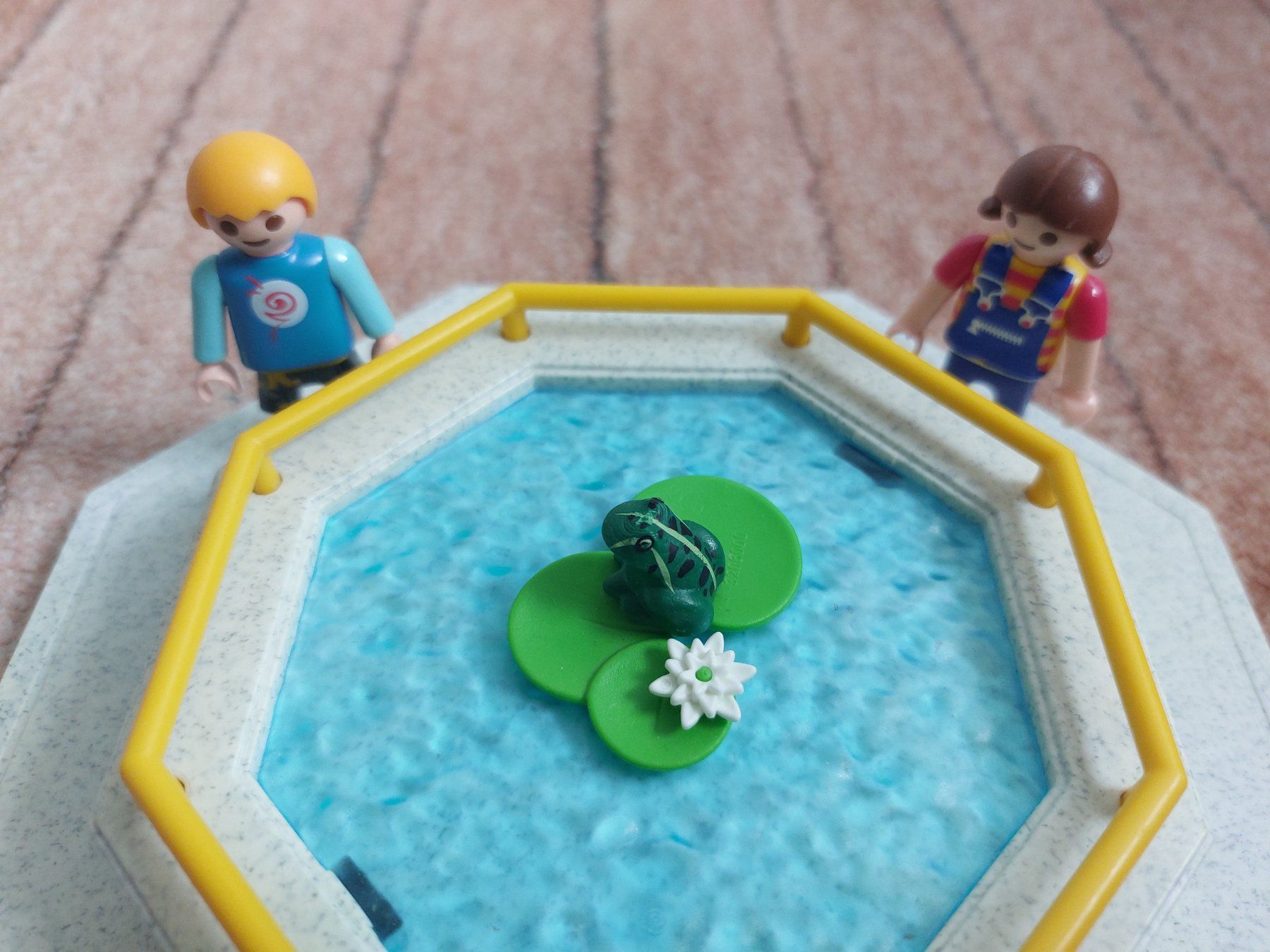 Playmobil Giocattoli: PLAYMOBIL Brunnen – Usato da Balterswil venduto da Steineparadies 1