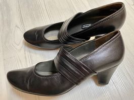 Schwarze Lederpumps Paul Green 7 (40)