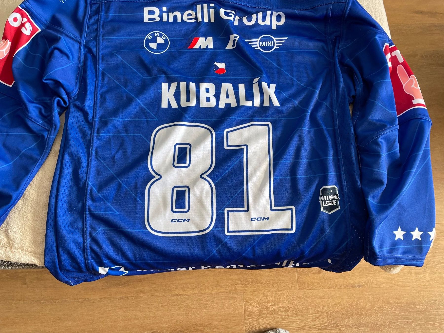 Canottiere & Pantaloni: Eishockey Trikot EVZ – Nuovo (secondo la descrizione) da Hünenberg venduto da bahnsidi 3