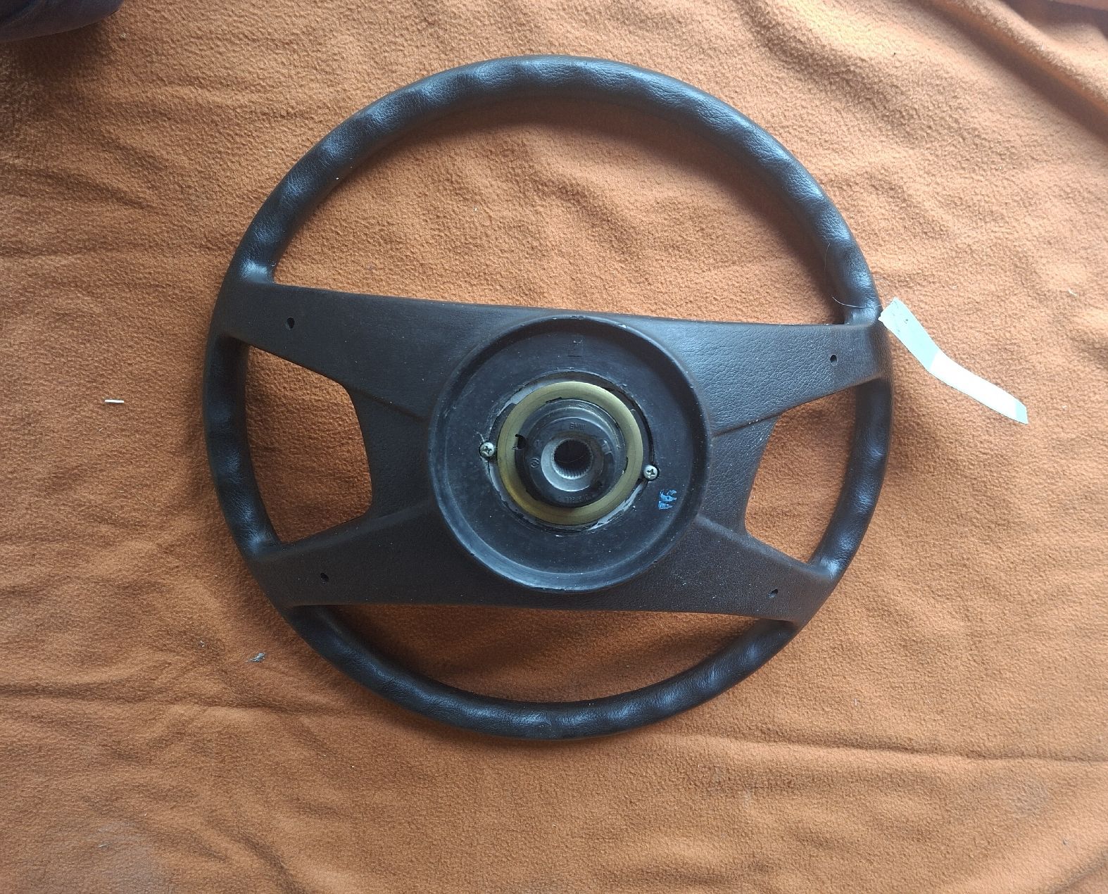 BMW Alle Autoersatzteile: Lenkrad BMW E12 5er Serie NOS – Neu und originalverpackt aus Aadorf von classicpower02 1