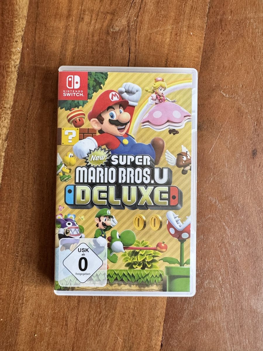 Nintendo Giochi: Super Mario Bros. U Deluxe - Nintendo Switch Spiel – Usato da St. Gallen venduto da Popolone26