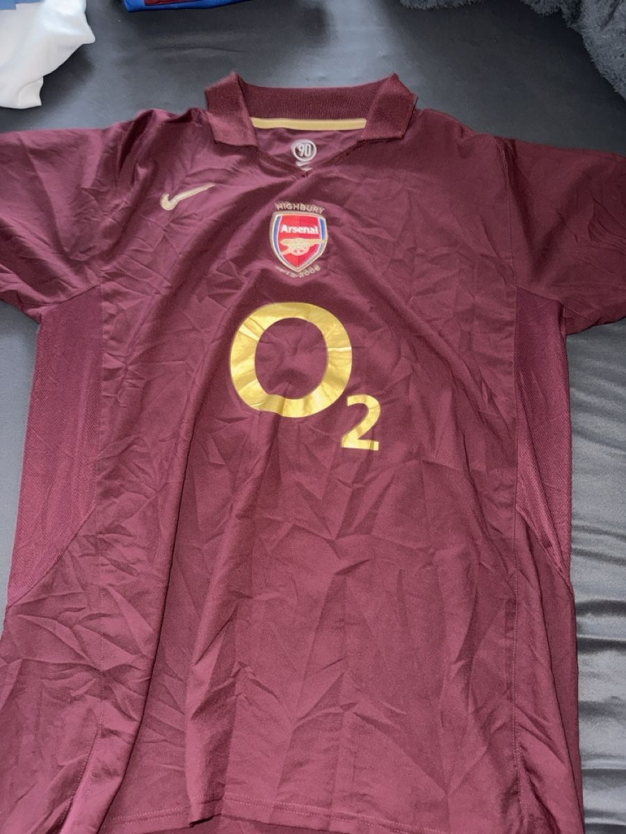Canottiere & Pantaloni: arsenal trikot – Usato da Rudolfstetten venduto da sea_5pw7