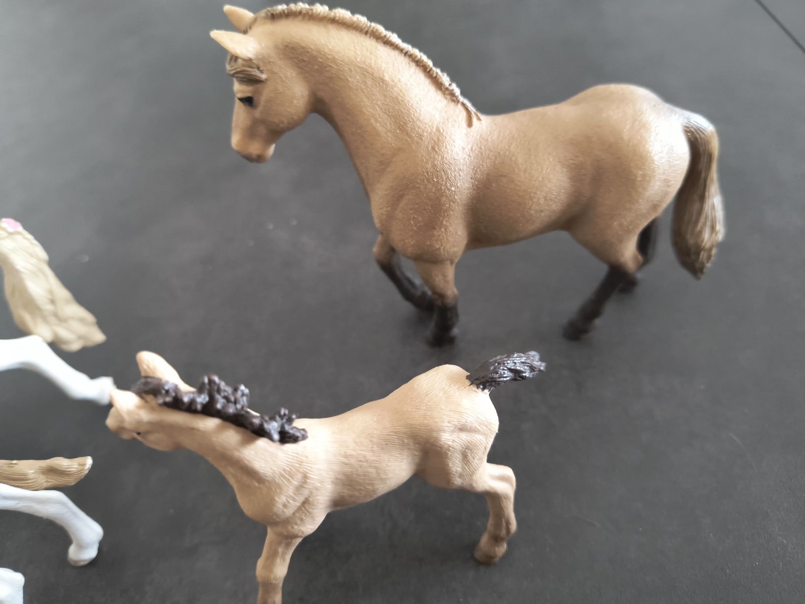 Schleich Figuren: Schleich Pferde Schleich Set 4 Stücke gebraucht – Gebraucht aus Würenlingen von Striga 2
