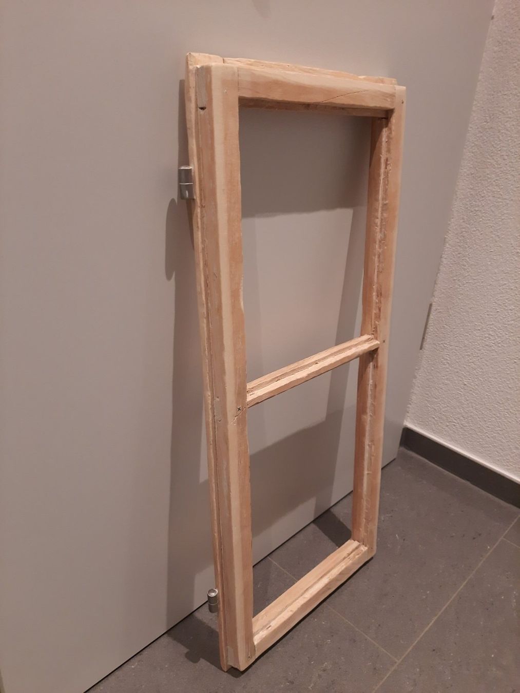 Finestre: Antikes Fensterrahmen – Usato da Moosleerau venduto da Oberland 2