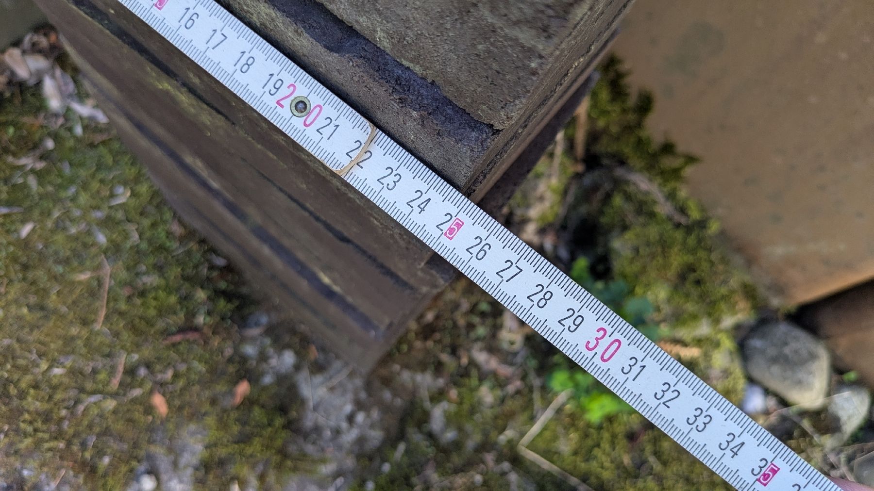 Pietre & tegole: Schamottsteine – Usato da Birmensdorf ZH venduto da extrachrome 7