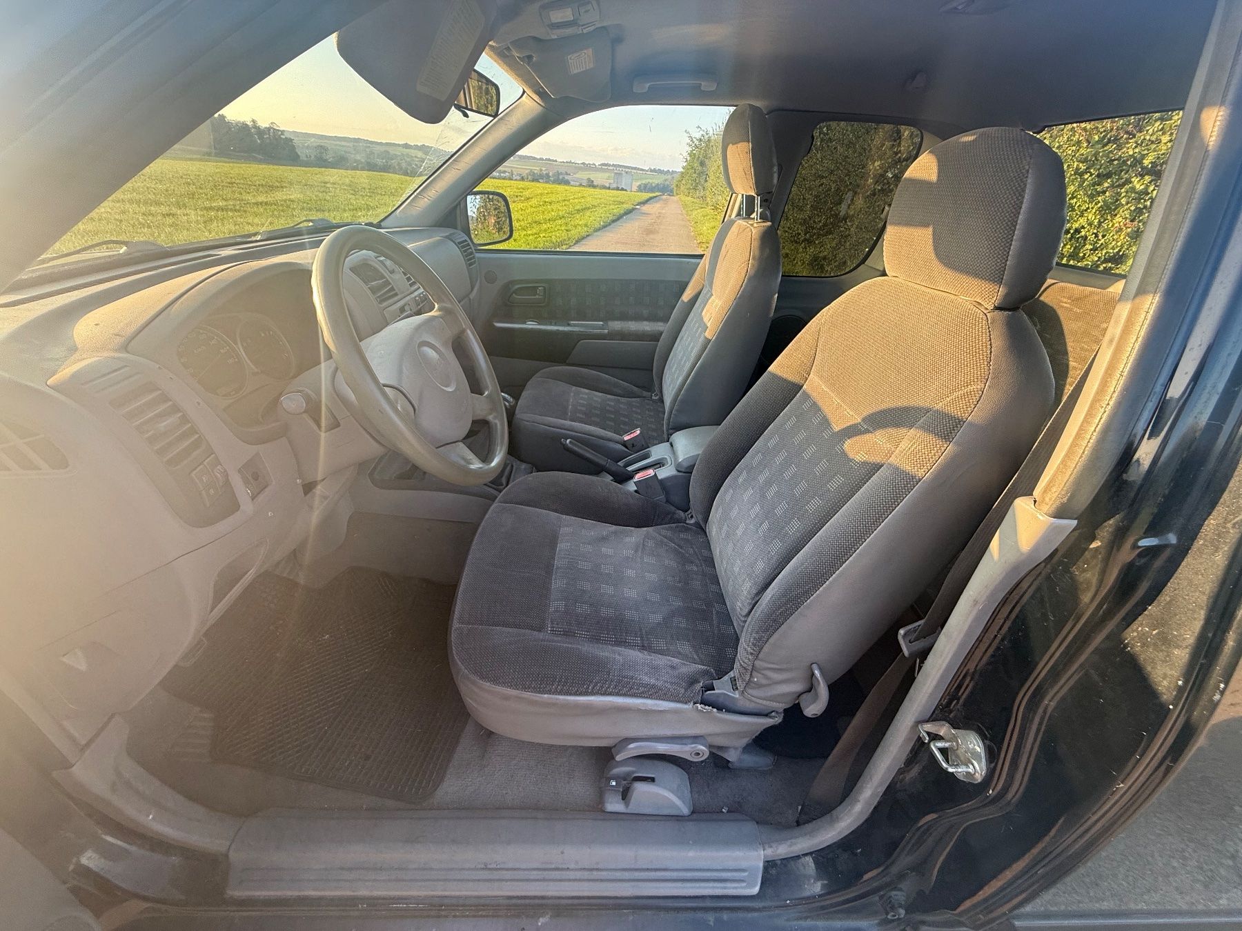 Isuzu Autos: Isuzu D-Max 3.0 – D'occasion à Charmoille par lte_lt7l 2