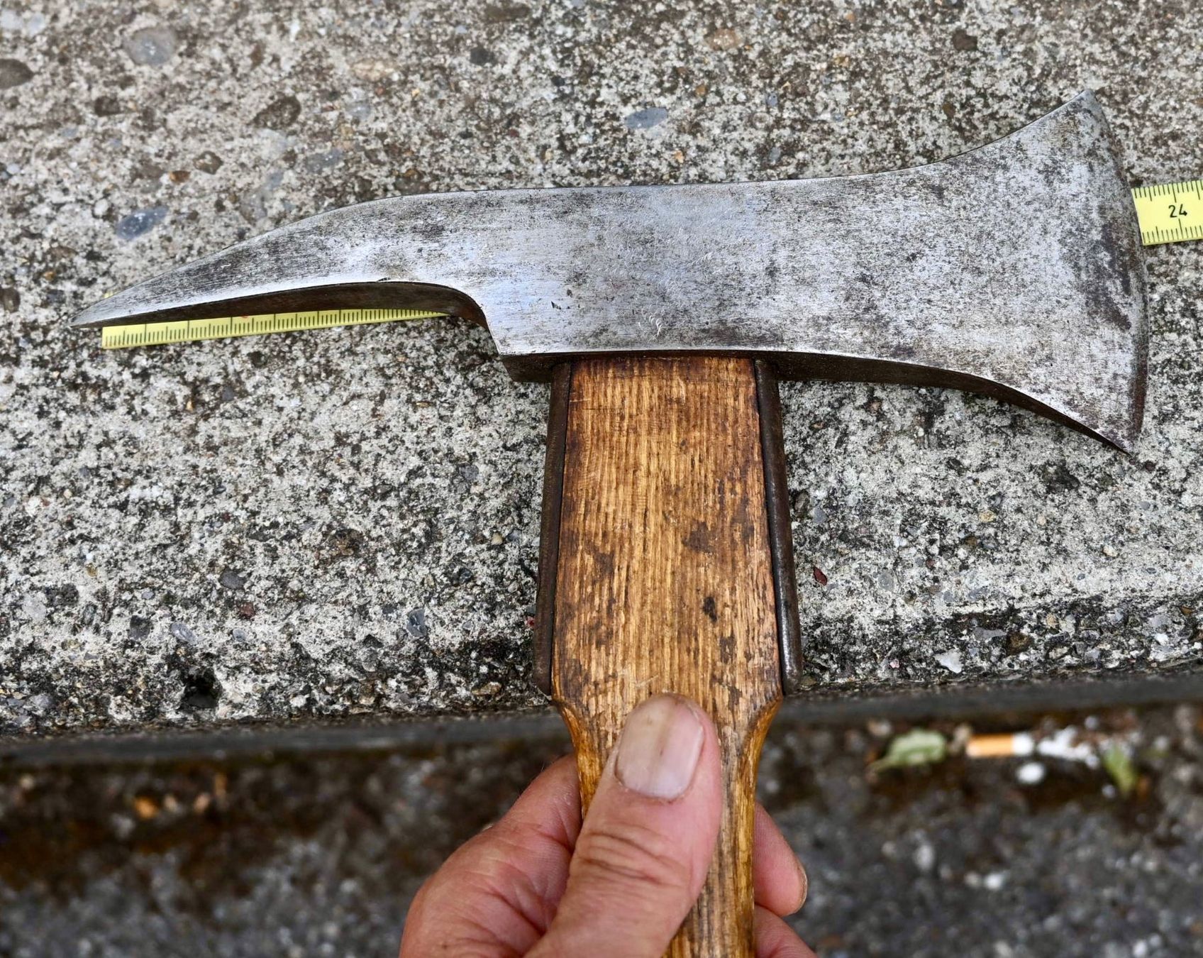 Alle Werkzeuge: altes Feuerwehr - Beil TOMAHAWK länge 37cm – Gebraucht aus Pfaffhausen von mono_rec 4